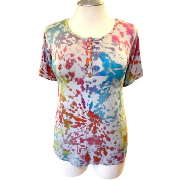 Torrid 1 (1X 14/16) New Super Soft Gray Rainbow Tie Dye Sleep Lounge Tee T Shirt - Picture 1 of 2